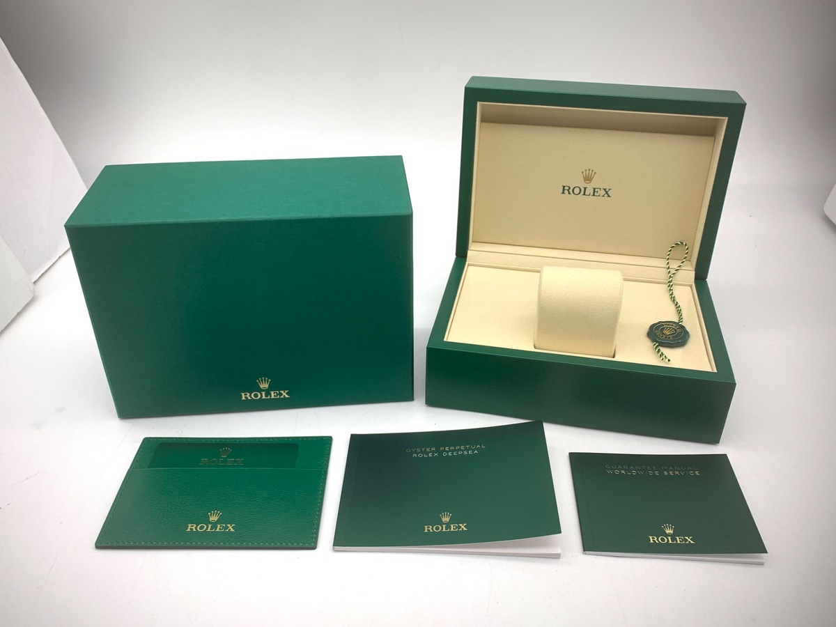 ロレックス(ROLEX) シードゥエラー ディープシー ブルー 136660 ステンレススティール