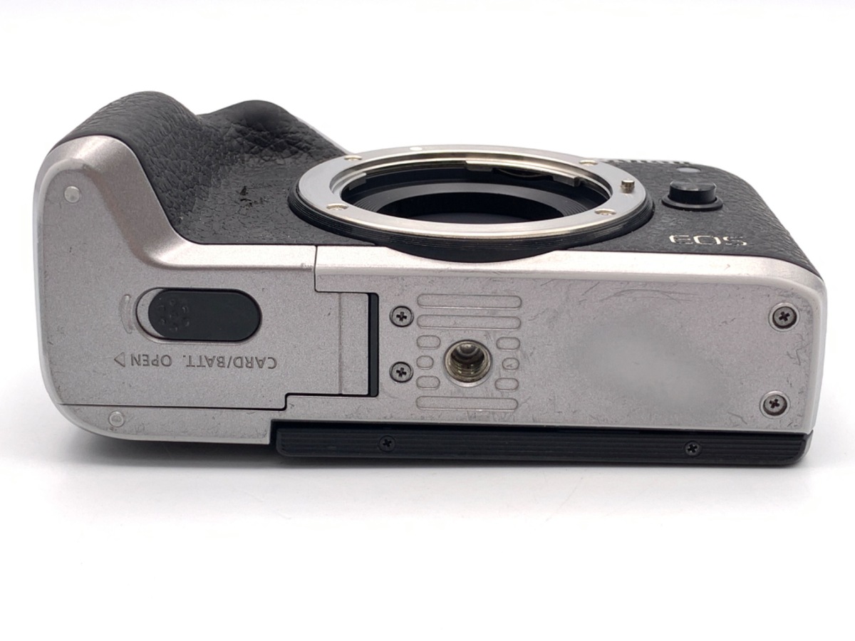 キヤノン EOS M6 ボディ シルバー Canon ミラーレス一眼カメラ EOS M6 ボディー(シルバー) EOSM6SL-BODY