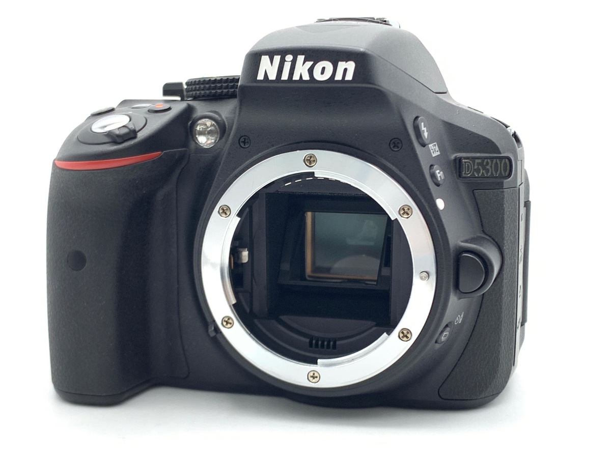 ニコン D5300 ボディ デジタル一眼レフカメラ ショット数3944枚 ニコン（Nikon） Nikon D5300 ボディ デジタル 一眼レフ カメラ 中古