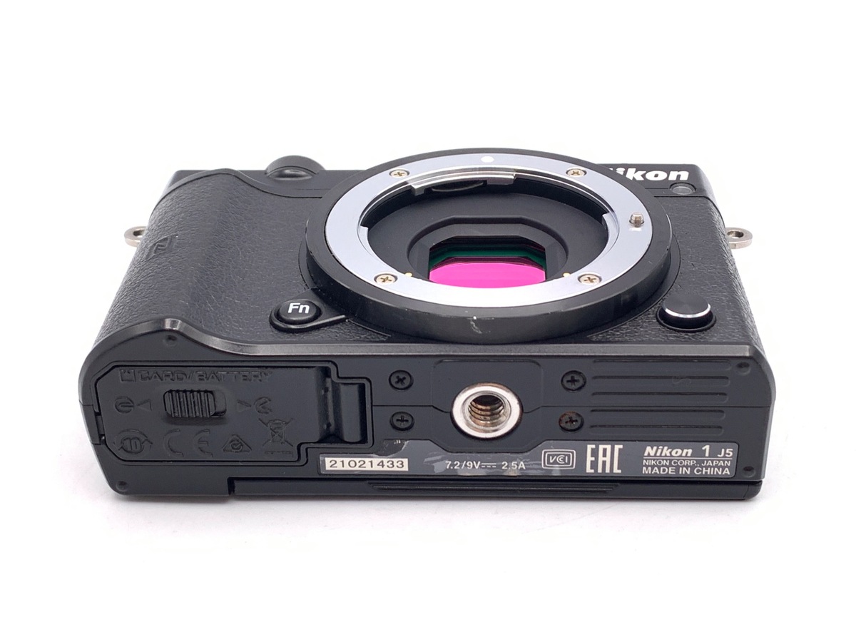 �j�R�� Nikon1 J5 �{�f�B �u���b�N