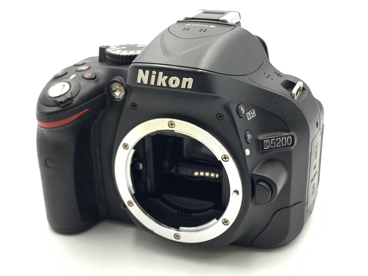 ニコン Nikon D5200 ボディ デジタル一眼レフ カメラ 中古 Nikon ニコン D5200 ボディ デジタル一眼レフカメラ＆AF-S DX NIKKOR