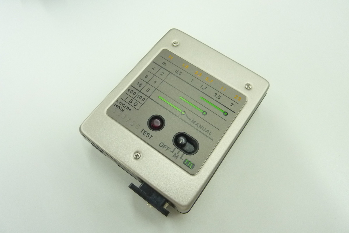 中古：AB(良品)】コンタックス TLA140(コンタックス ストロボ