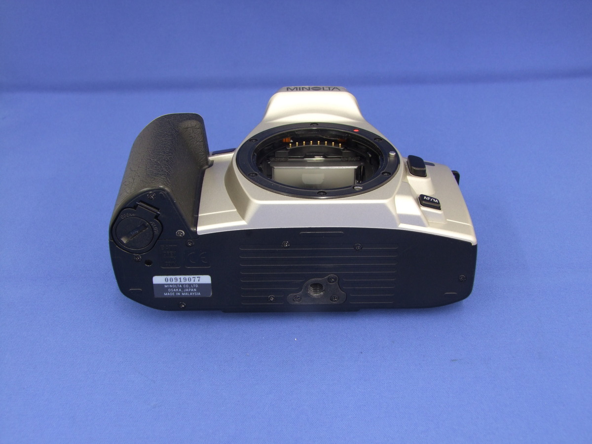 ミノルタのフィルムカメラ「α-360si」 MINOLTA 360si α フィルムカメラ レンズ付き ミノルタ - メルカリ