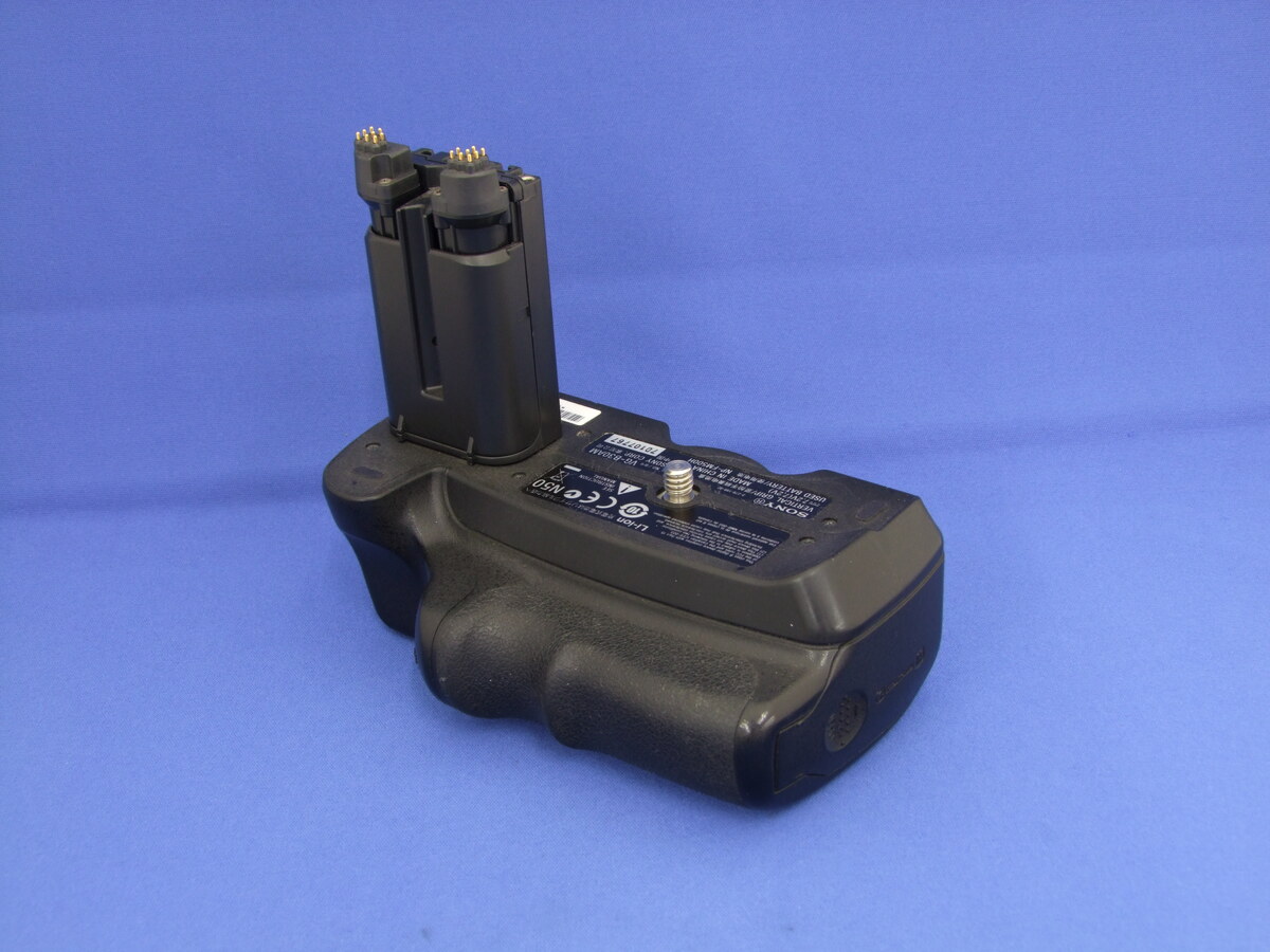 【❄生産終了品❄】SONY ソニー VG-B30AM 縦位置グリップ 動作確認済 中古：B(並品)】ソニー VG-B30AM 縦位置グリップ | 2444690020142