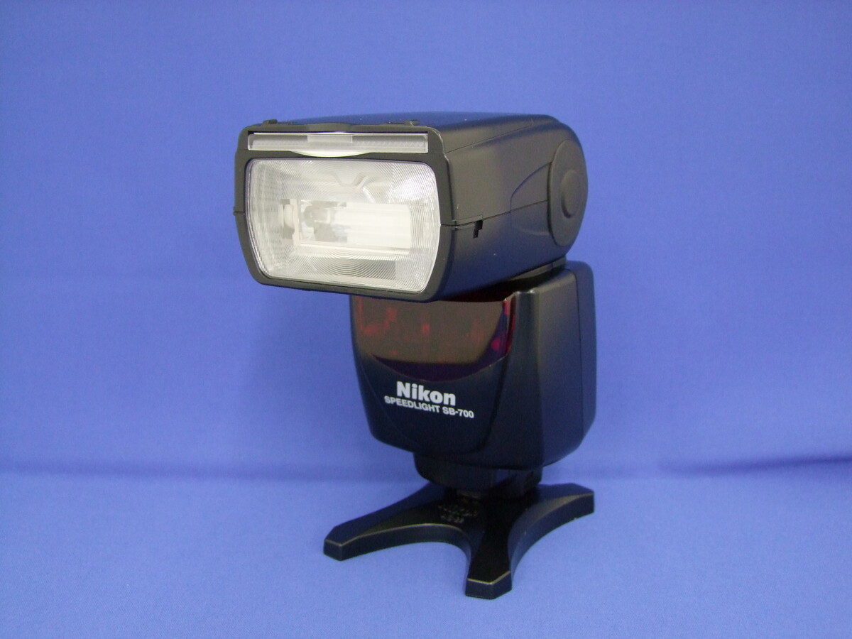 ニコン スピードライト SB-700