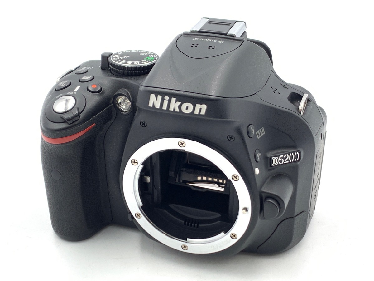 【ボディのみジャンク】Nikon D5200 ボディ&レンズ【付属品多数あり】 ボディのみジャンク】Nikon D5200 ボディ&レンズ【付属品多数