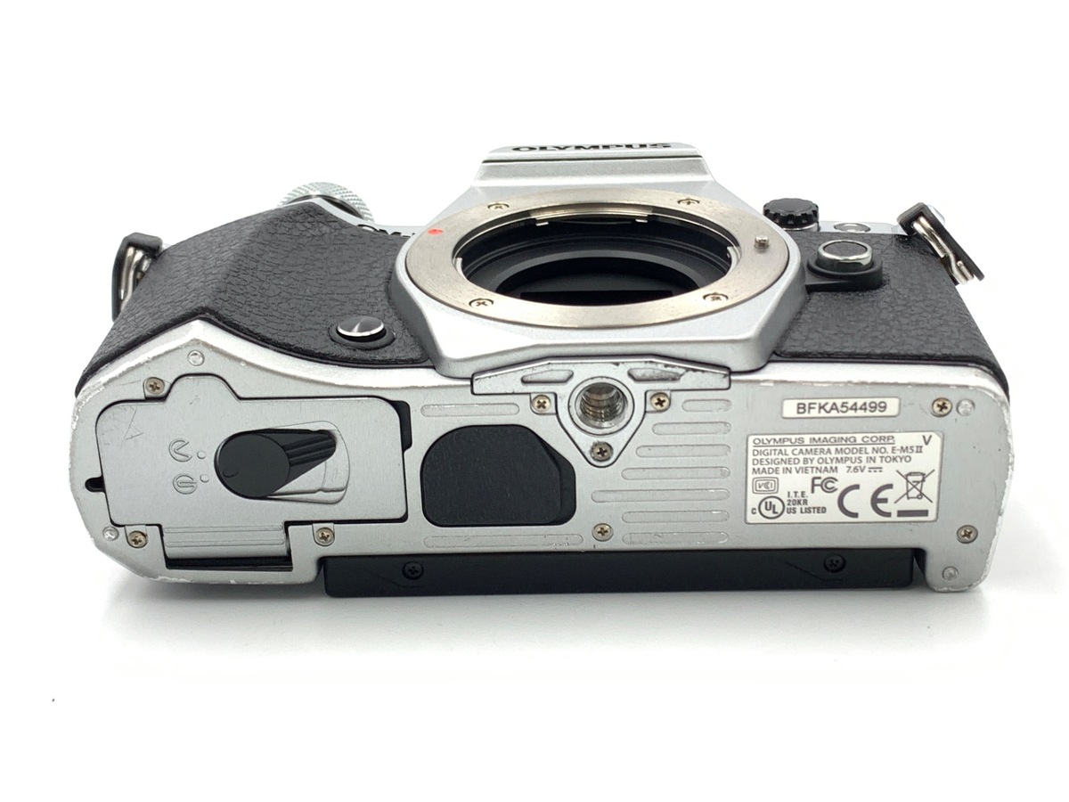 OM-D E-M5 Mark II ボディ シルバー【1605万画素】