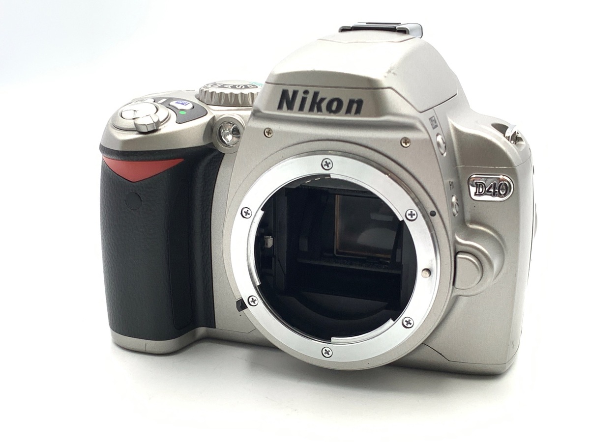 ★撮影枚数7,043枚・美品★Nikon ニコン D40 ボディ #22723 中古：B(並品)】ニコン D40 シルバーボディ | 2449430073983
