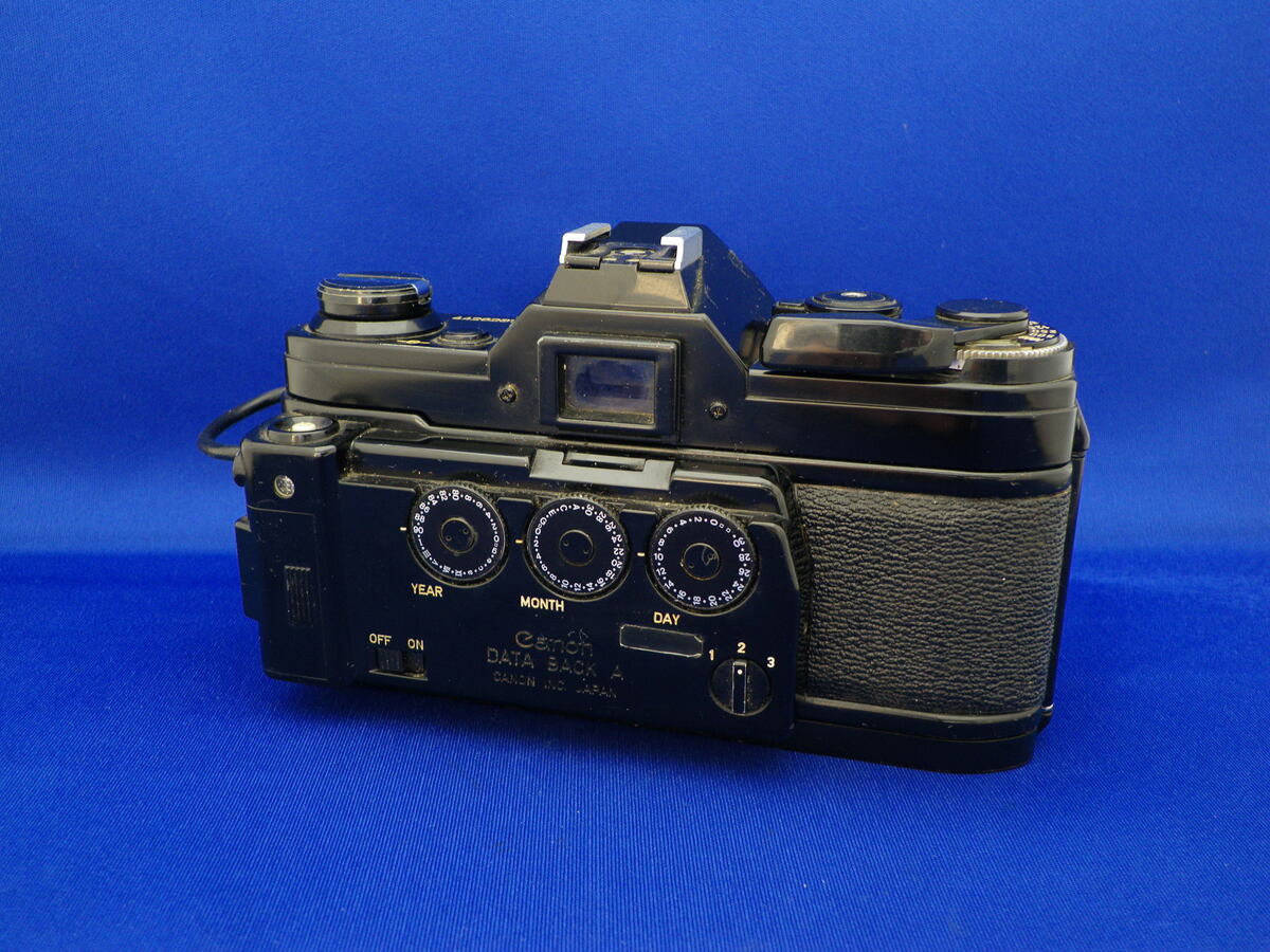 【希少ブラック/整備済】Canon AE-1 ボディ キタムラ保護シール付 中古：C(やや難あり)】キヤノン AE-1 ボディ ブラック | 2444870058958