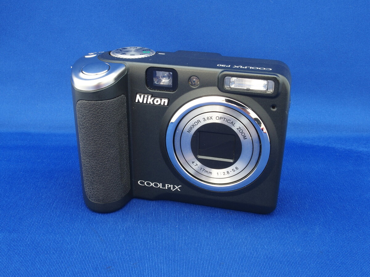 �j�R�� COOLPIX P50