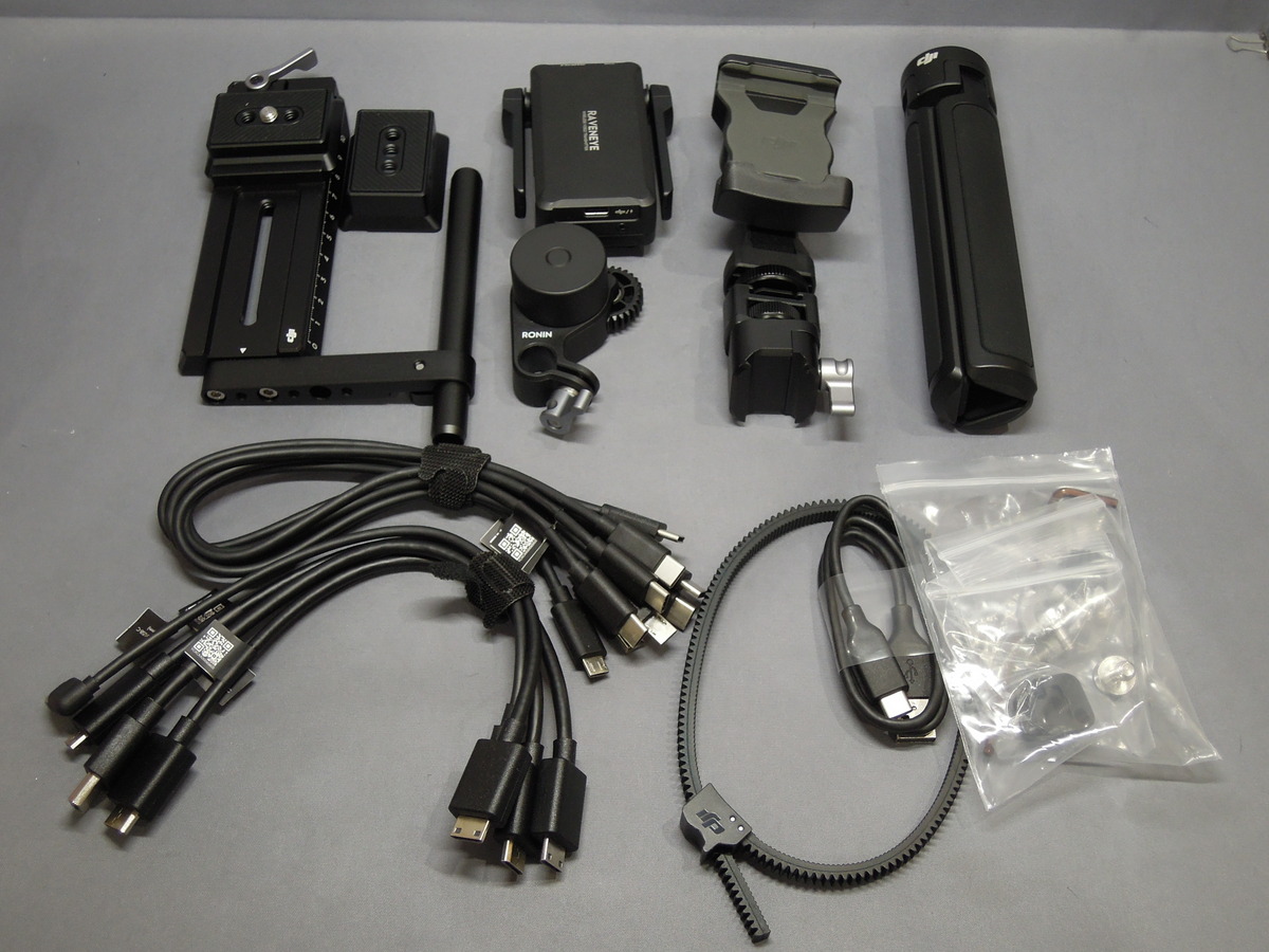 中古】DJIジャパン RSC 2 Pro Combo 一眼レフ・ミラーレス用