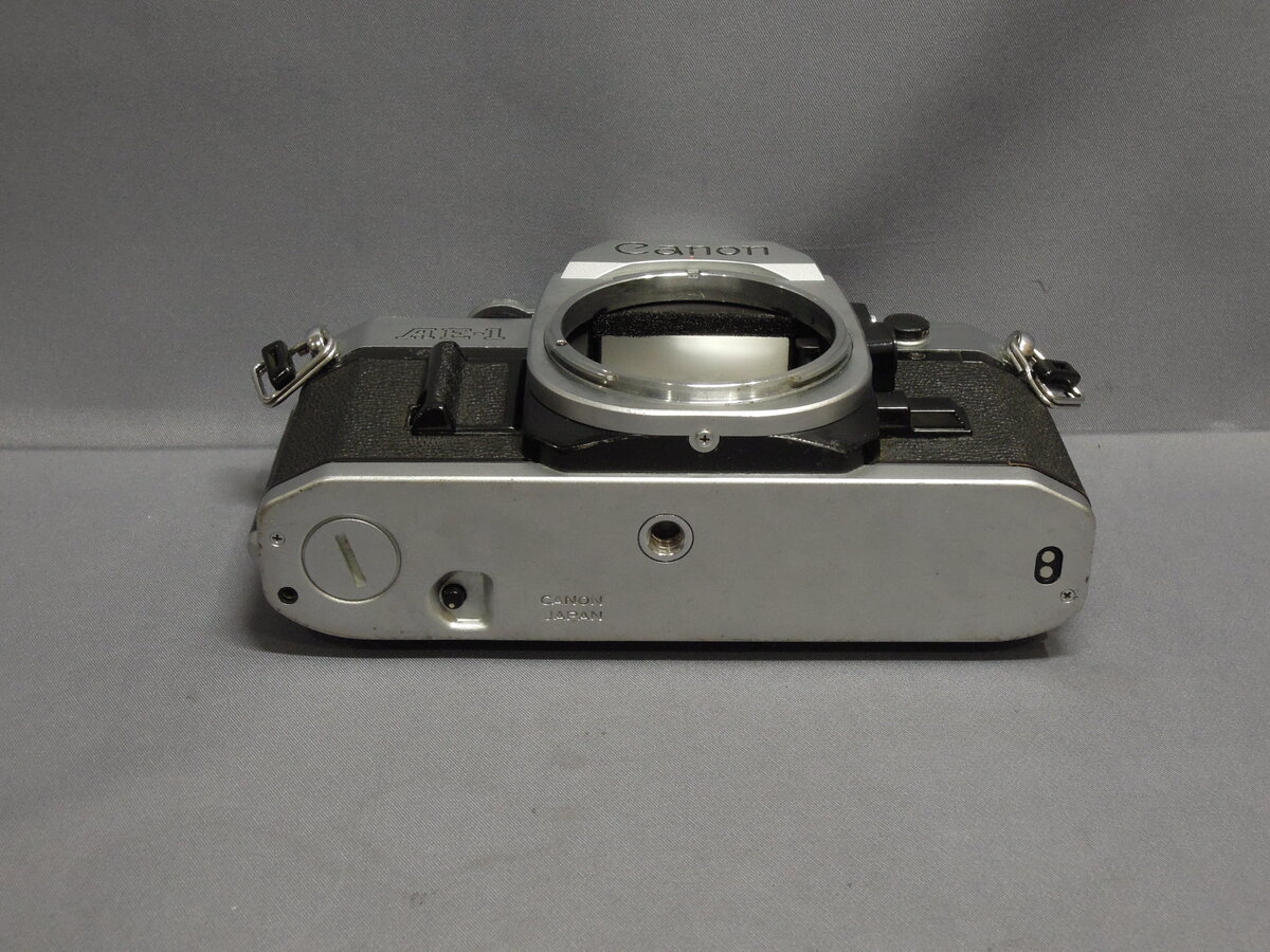 中古：C(やや難あり)】キヤノン AE-1 ボディ シルバー | 2444930063823