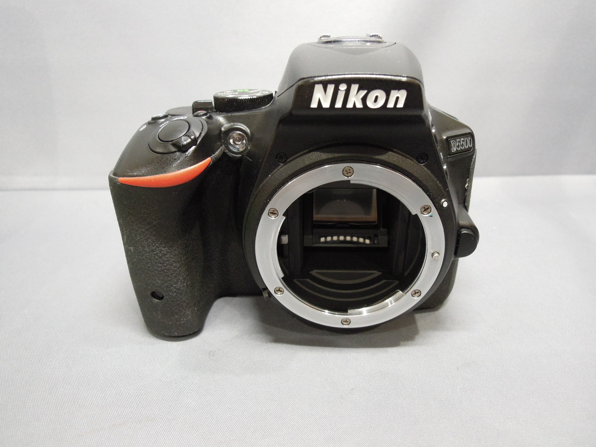 Nikon D5500 バラ売り不可 Amazon.com : Nikon D5500 DX-format Digital SLR w/ 18-55mm VR II