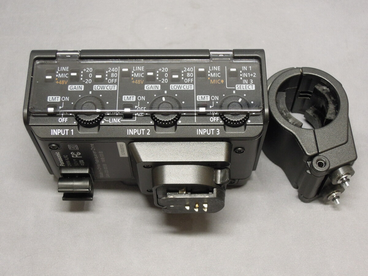 Panasonic / DMW-XLR1：XLRマイクロホンアダプター [美品] Amazon.co.jp: パナソニック (Panasonic)(Panasonic) DMW-XLR1