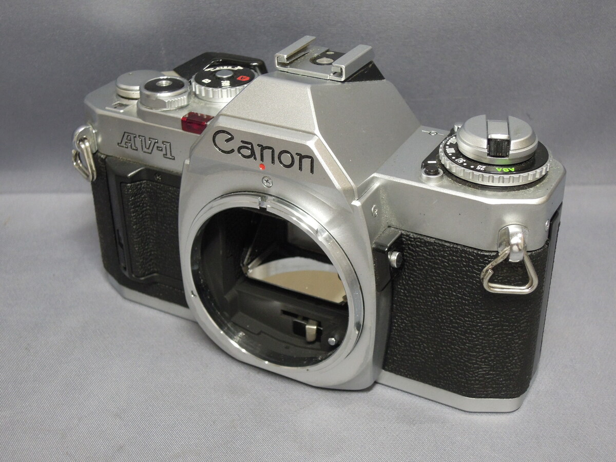 【中古】CANON AV-1 CANON AV-1 ¥9,800（中古 フィルムカメラ 35mm 一眼レフカメラ