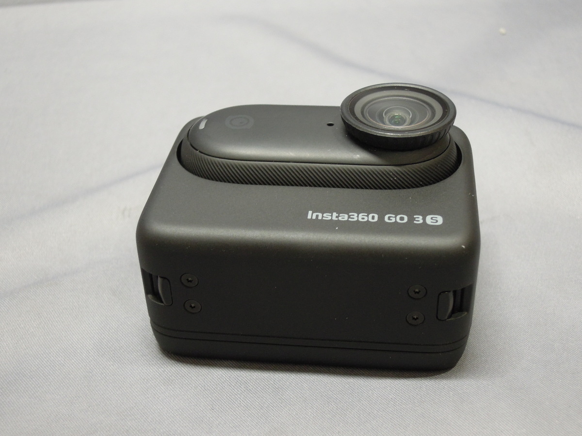 中古:A(美品)】Insta360 GO 3S(128GB)ブラック(CINSAATA 中古:A(美品)】Insta360 GO 3S(128GB)ブラック(CINSAATA