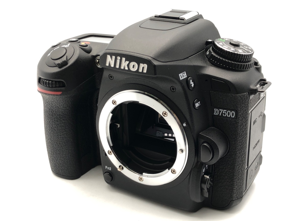 Nikon D7500 デジタル一眼レフカメラ　美品 Amazon | Nikon D7500 デジタル一眼レフカメラ (1582) 18-140mmレンズ+