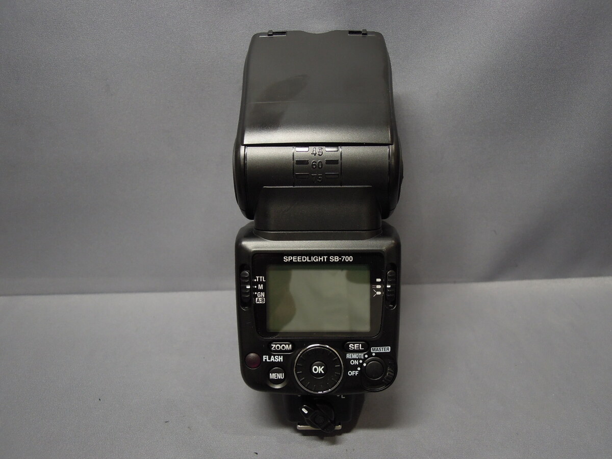 ニコン スピードライト SB-700