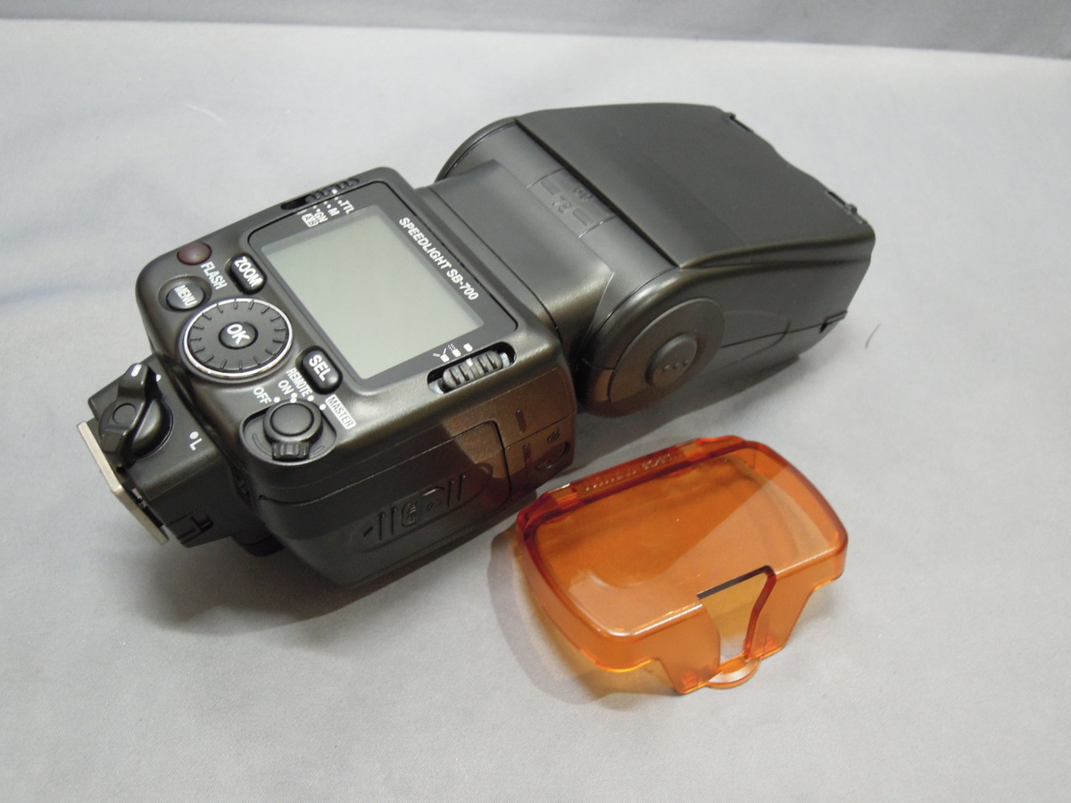 ニコン スピードライト SB-700