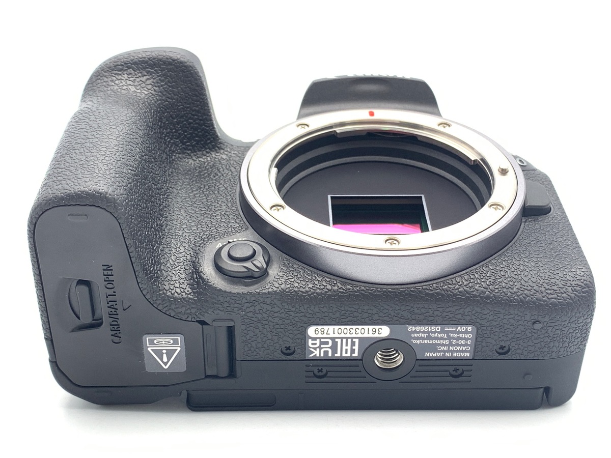 �L���m�� EOS R10 �{�f�B