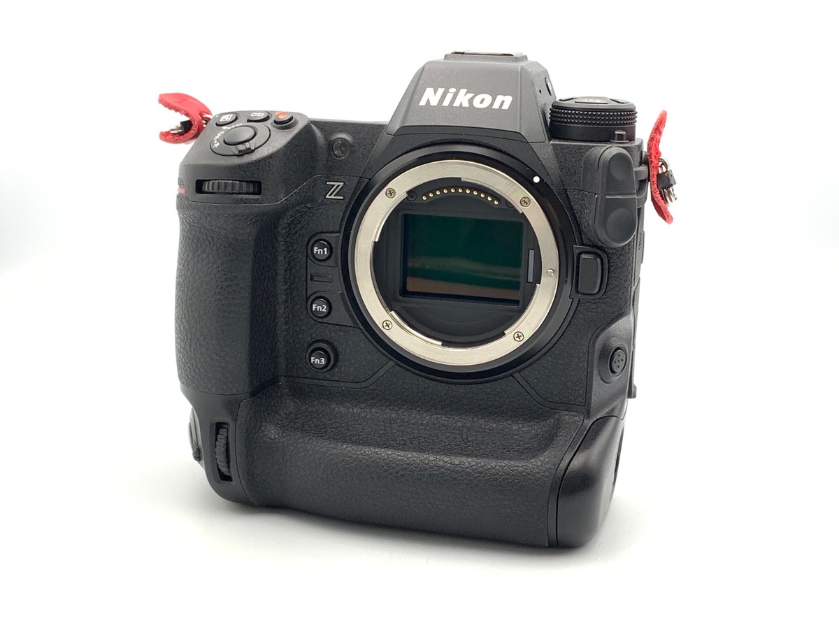 Nikonデジタル一眼レフカメラ 9点セット 極美品！今だけ38000円！ ニコン 《新品》 Nikon D7500 18-140 VR レンズキット[ デジタル