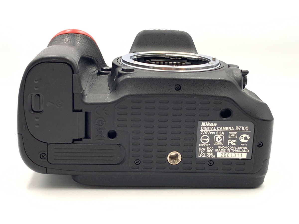Nikon D7100 ボディ　ショット数10,122枚　中古品 Nikon D7100 ボディ ショット数10,122枚 中古品