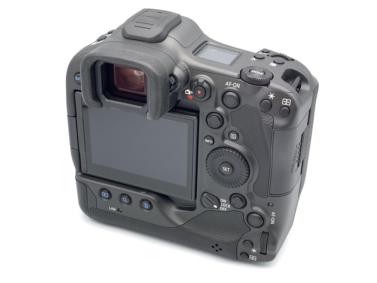 �L���m�� EOS R3 �{�f�B