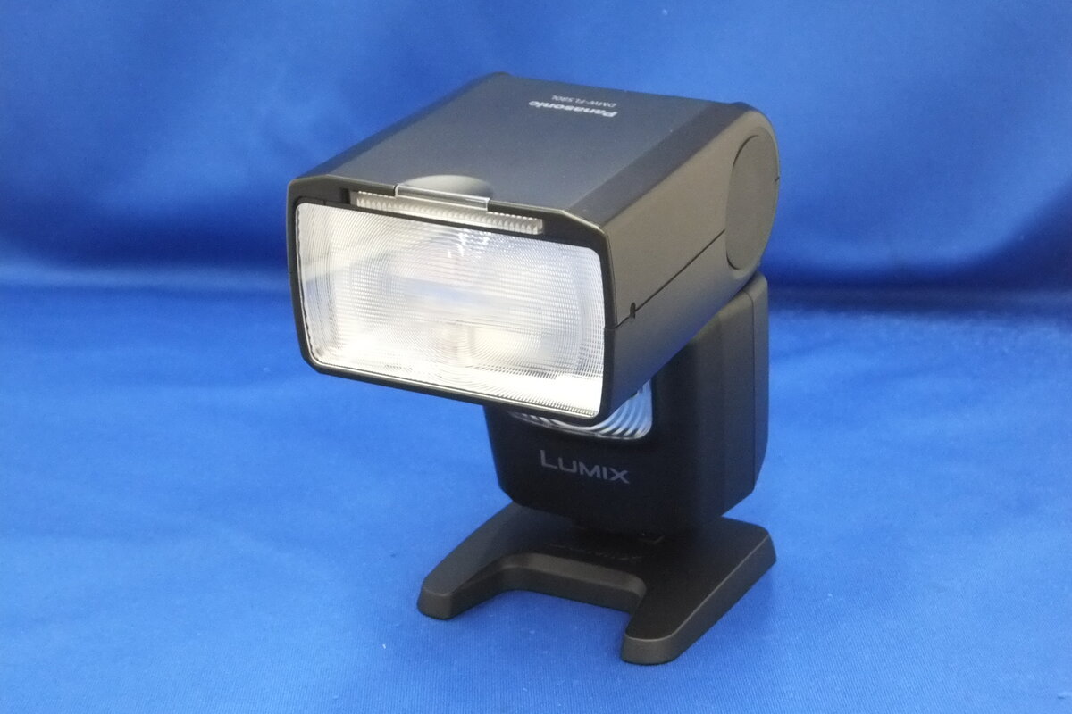 パナソニック DMW-FL580L LEDライト搭載フラッシュライトカメラ:カメラアクセサリー:カメラケース・ポーチ パナソニック LEDライト搭載フラッシュライト「DMW-FL580L」 DMW