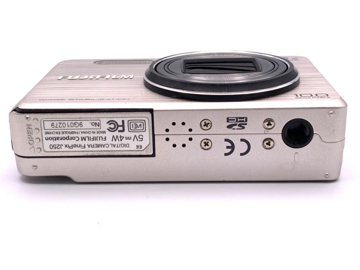 中古：B(並品)】フジフイルム（FUJIFILM）FinePix J250 シルバー