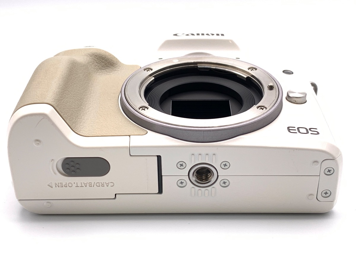 ユ*キ様 【B品動きません】EOS Kiss M（ホワイト） ボディ・レンズ・充