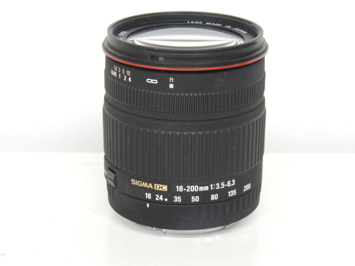 AF 18-200/3.5-6.3 ���� DC