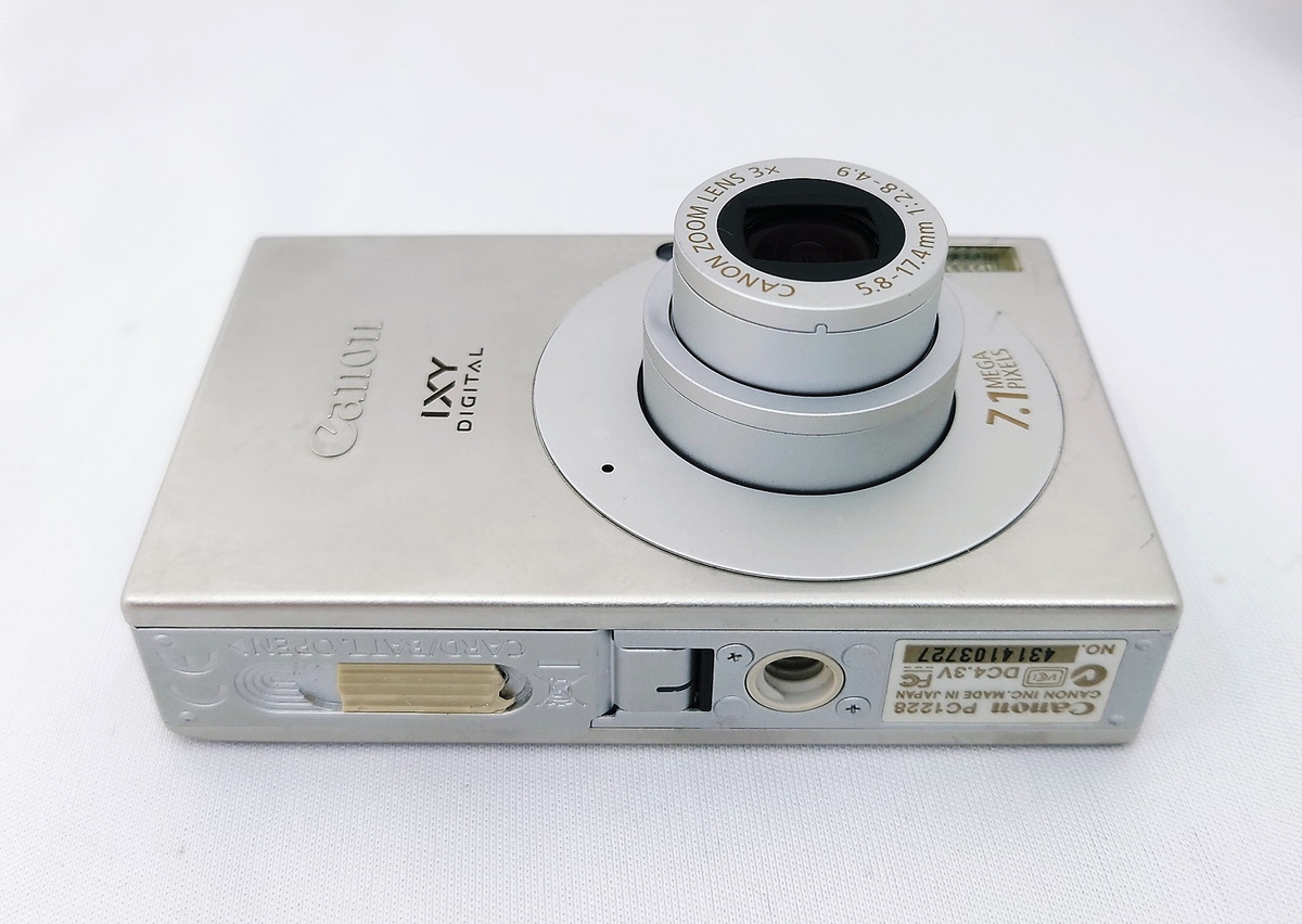 中古：B(並品)】キヤノン IXY DIGITAL 10 シルバー | 2445140019587