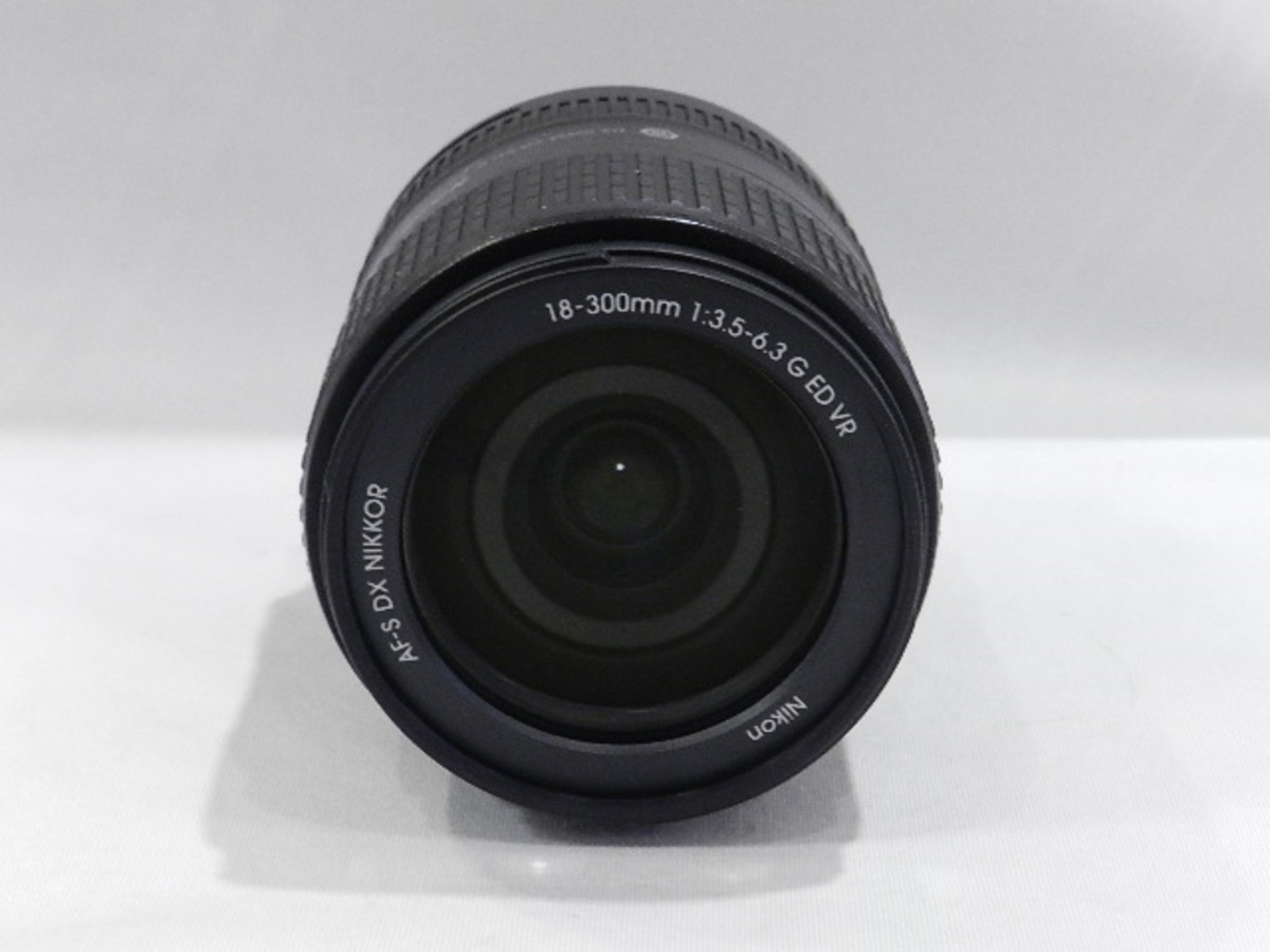 中古】ニコン AF-S DX NIKKOR 18-300mm f/3.5-6.3G ED VR