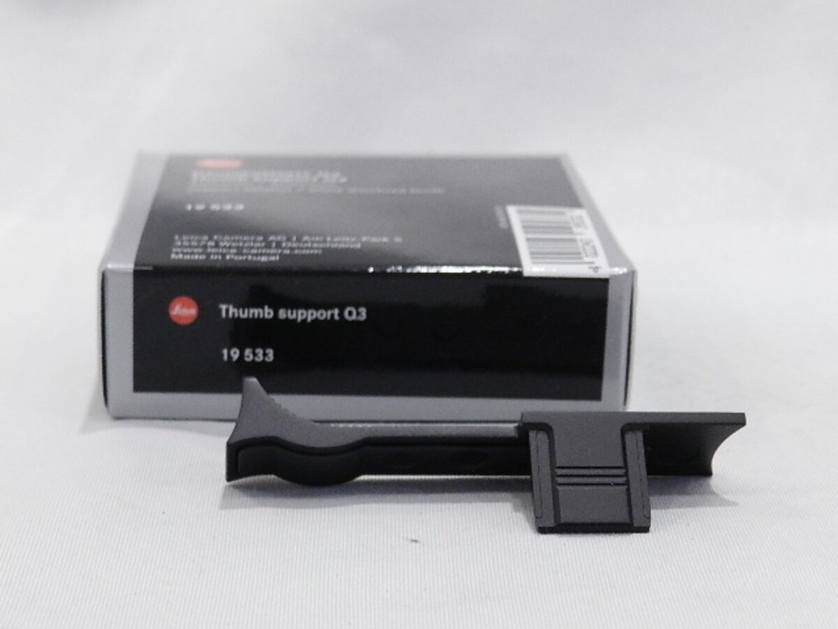【新品、元箱付き】Leica ライカ Q3用 サムレスト ブラック 新品、元箱付き】Leica ライカ Q3用 サムレスト ブラック