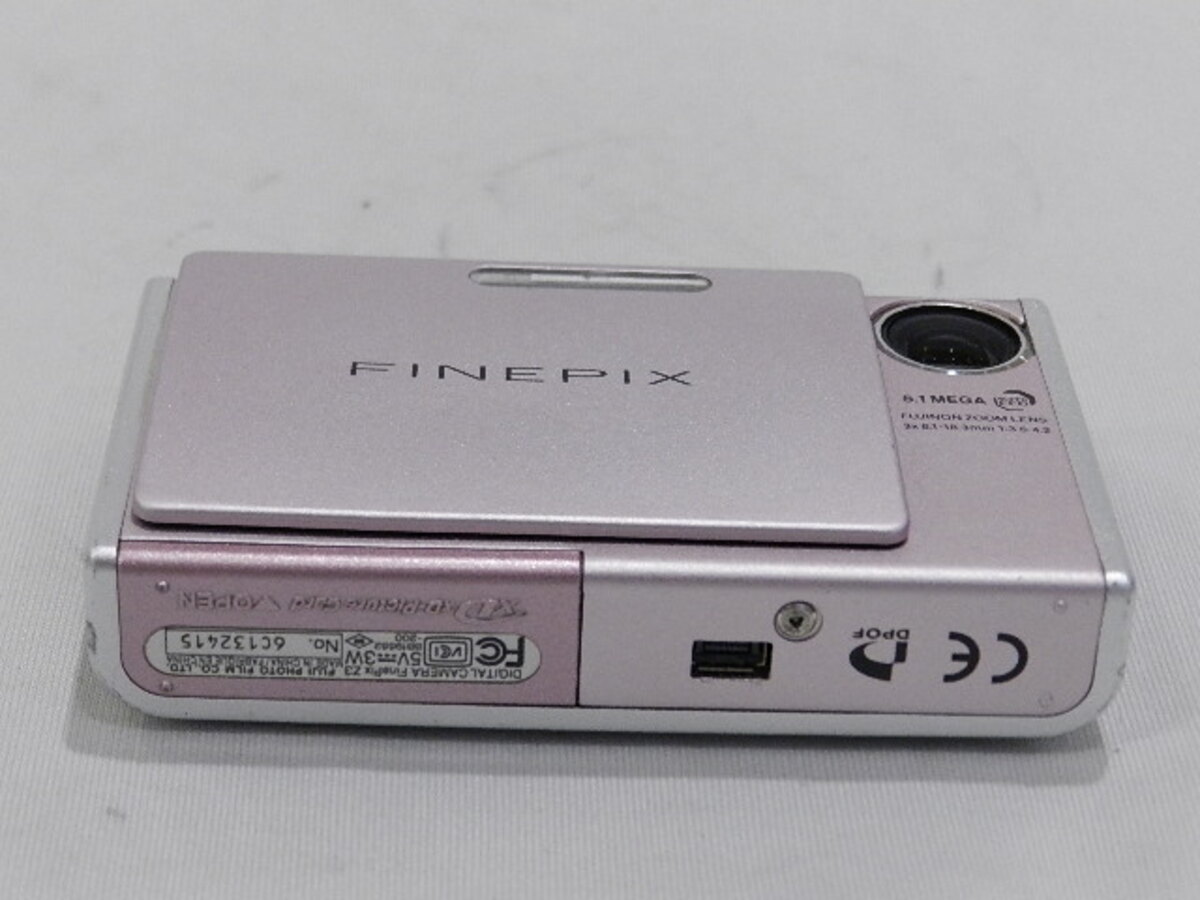 FUJIFILM FinePix Z3　ピンク　ケーブル　充電器　値下げ FUJIFILM FinePix Z3 pink FUJIFILM FinePix Z3 ピンク ケーブル