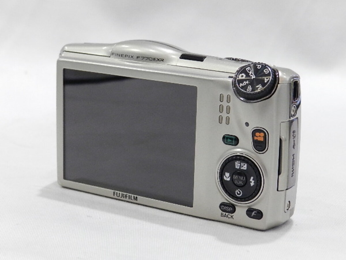 【ジャンク扱い】 FUJIFILM FinePix F770EXR ゴールド Amazon | FUJIFILM デジタルカメラ FinePix F770EXR 光学20倍