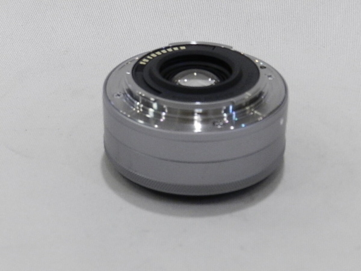 中古：AB(良品)】キヤノン EF-M22mm F2 STM シルバー | 2445190086713