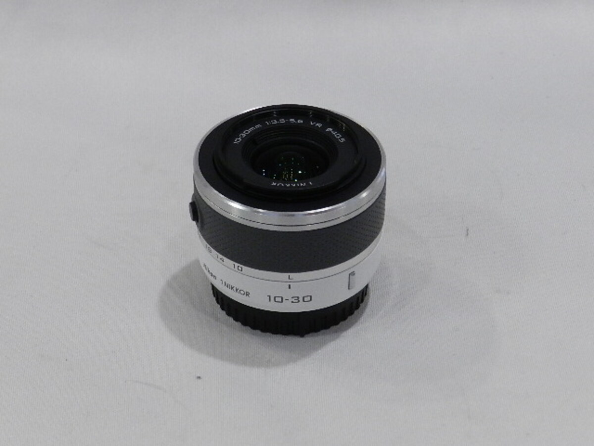 1 NIKKOR VR 10-30/3.5-5.6 ホワイト