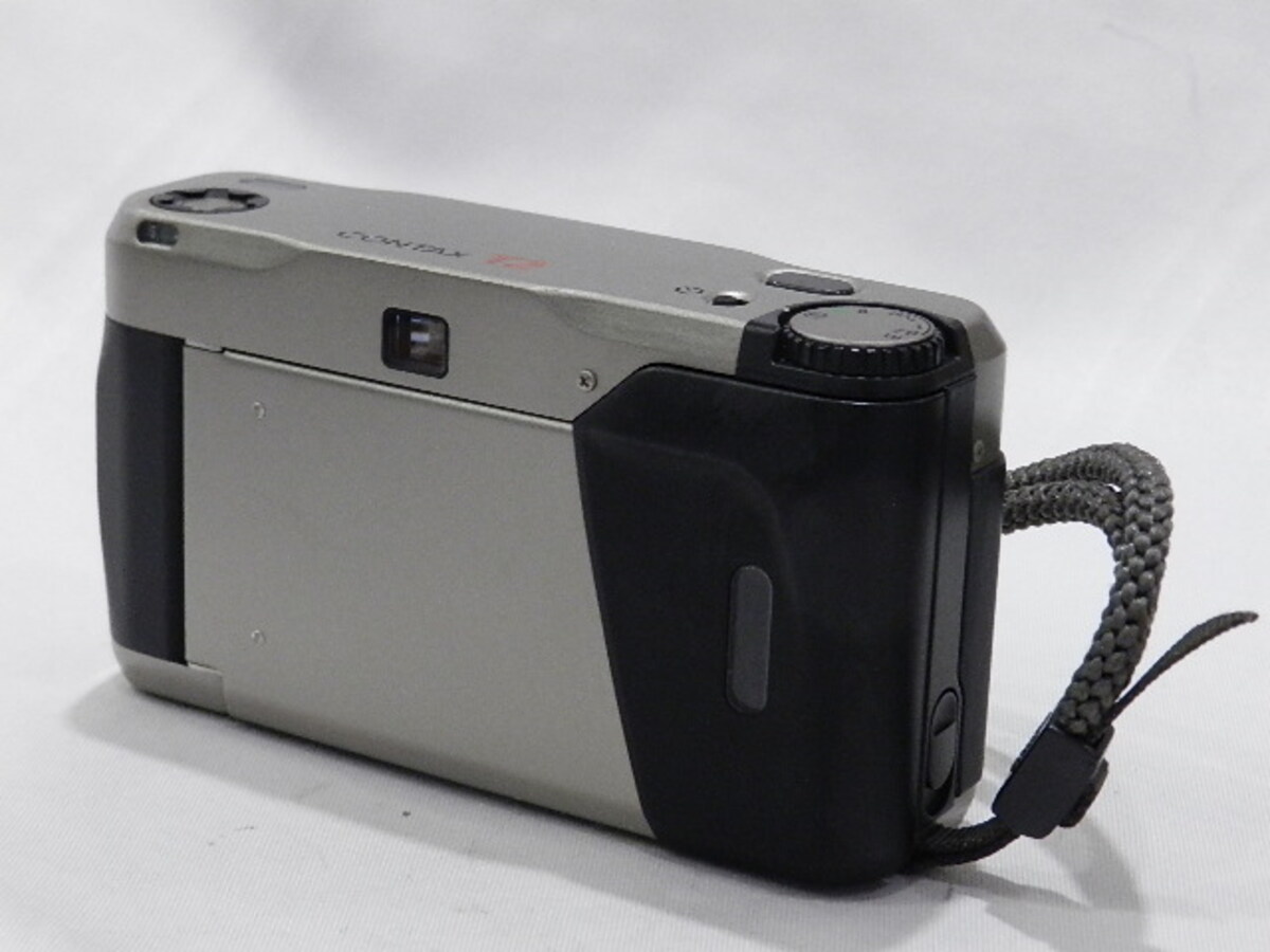 CONTAX(コンタックス)T2.チタンクローム Amazon | コンタックス Contax T2 チタンクローム Carl Zeiss Sonnar