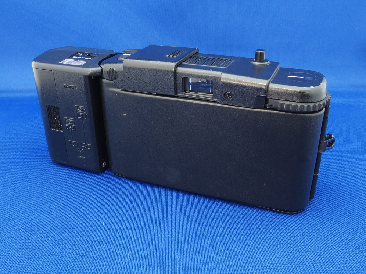 オリンパス XA1 A9M付