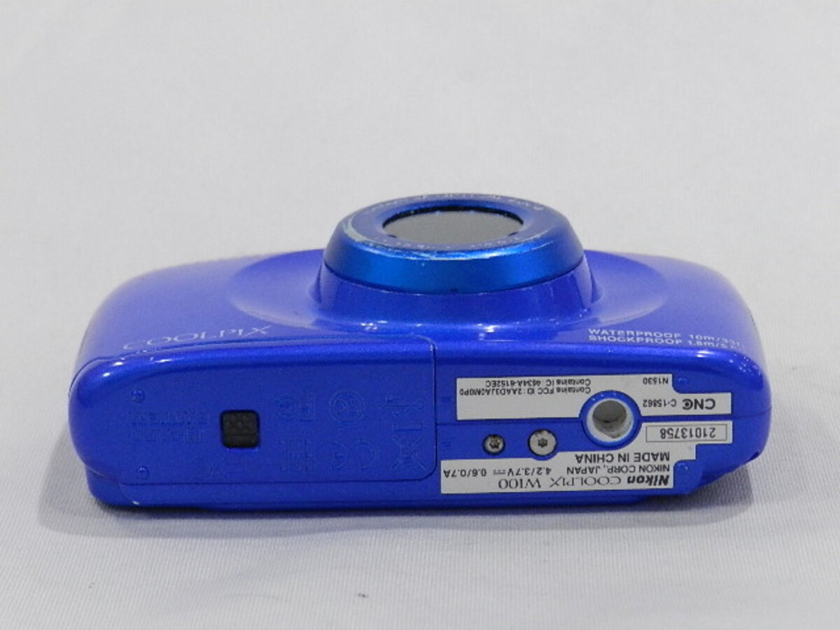 COOLPIX W100 ブルー【1317万画素】