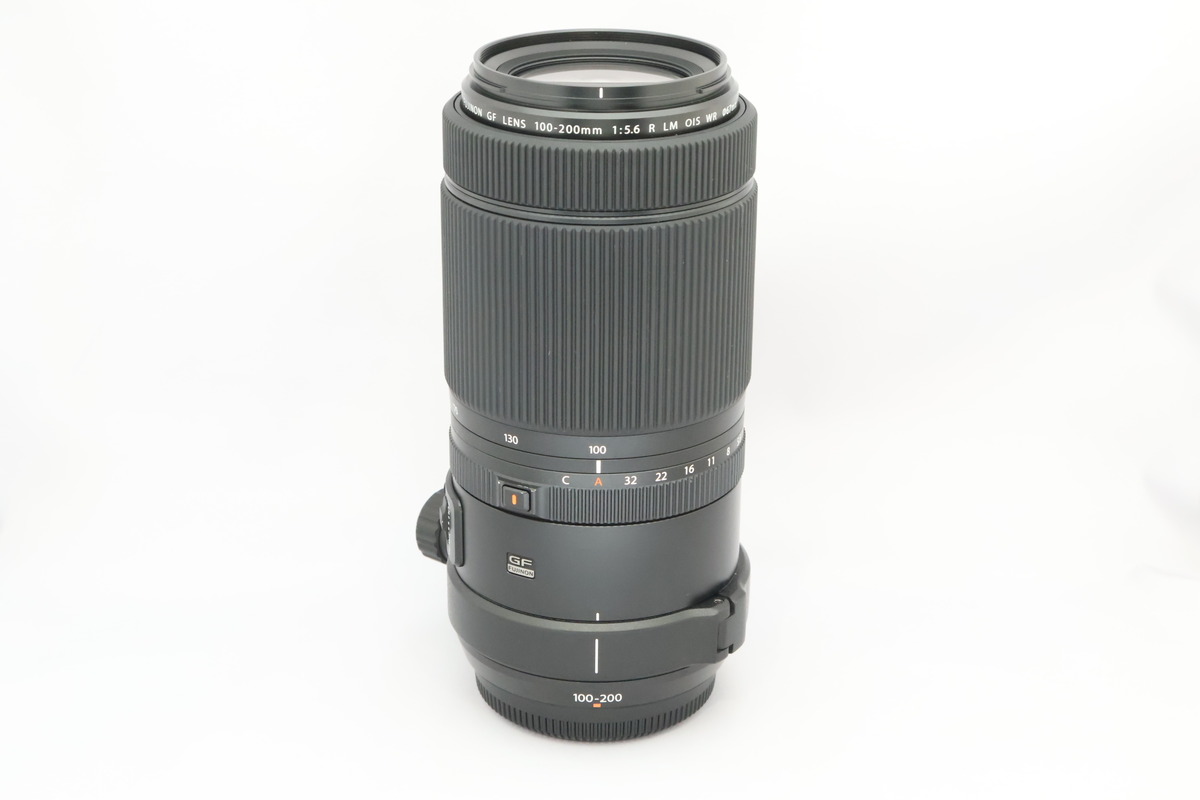 富士フイルム　美品gf100-200mmF5.6R LM OIS WR フジノンレンズ GF100-200mmF5.6 R LM OIS WR: レンズ