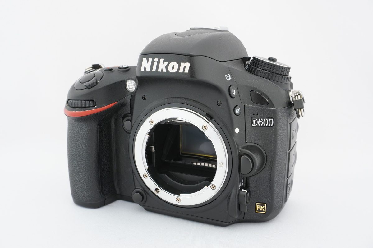 デジタルカメラ NIKON D600 Amazon | Nikon デジタル一眼レフカメラ D600 ボディー D600