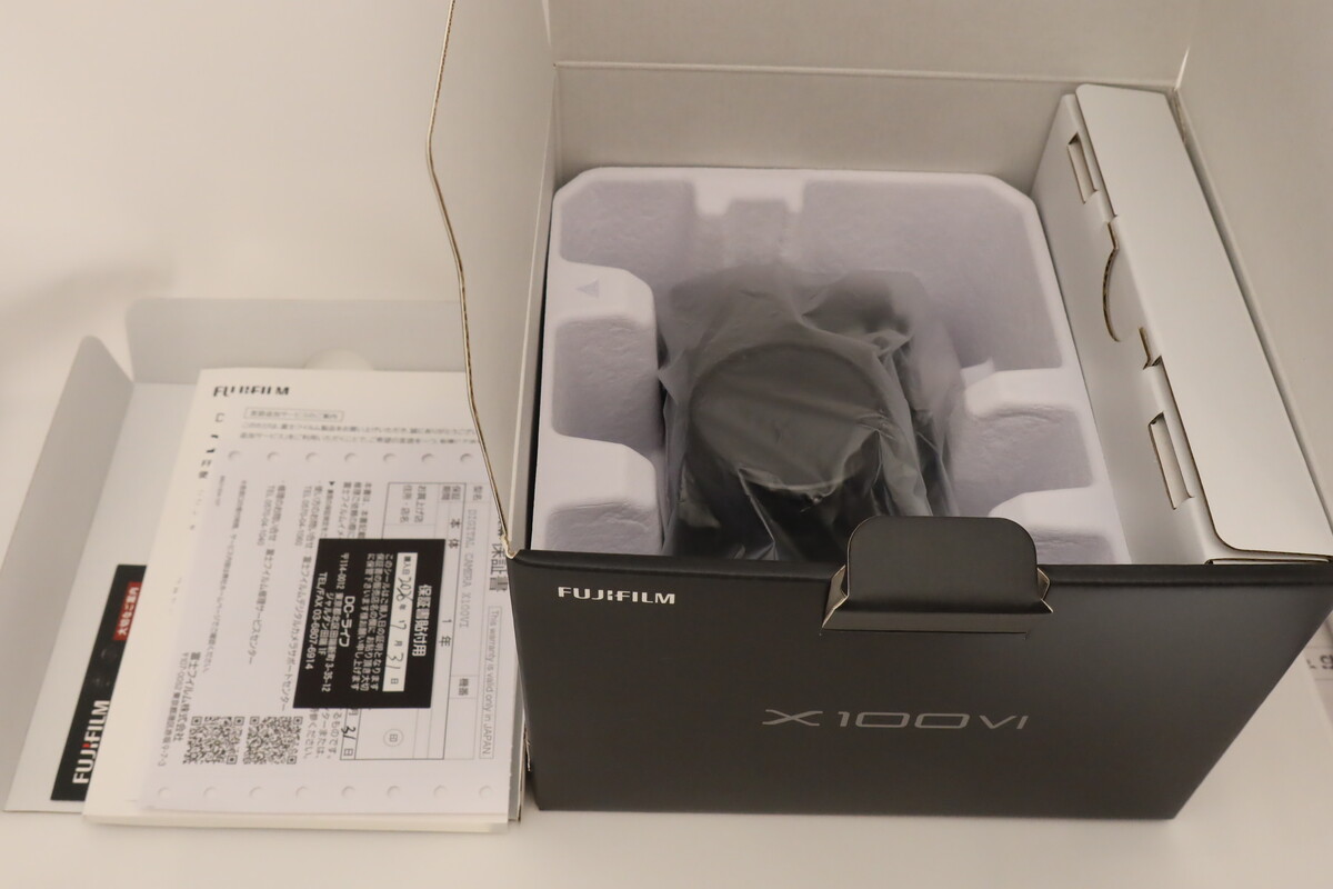 X100VI JP ブラック