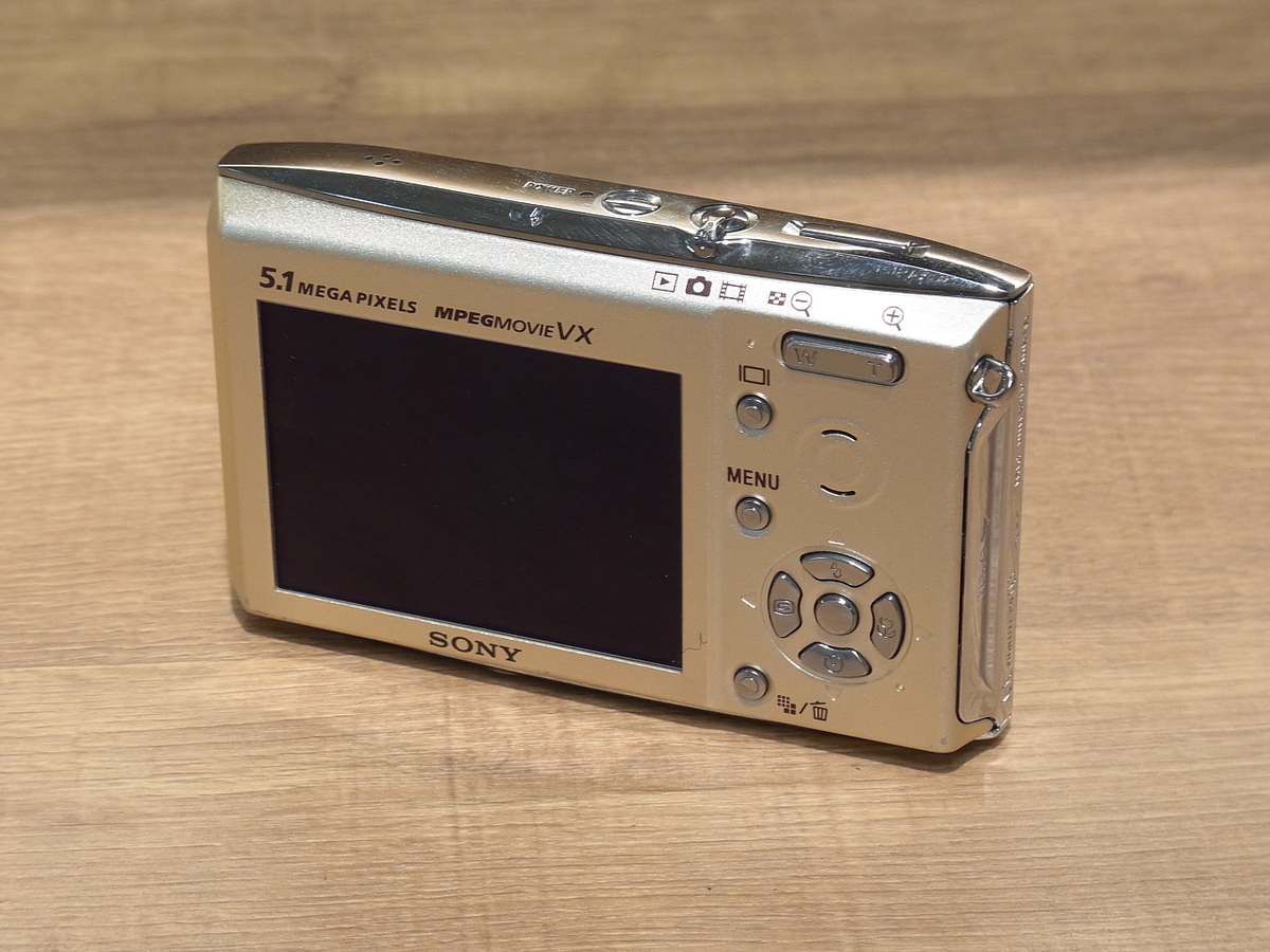 中古：C(やや難あり)】ソニー Cyber-shot DSC-T5 ゴールド | 2445230029373