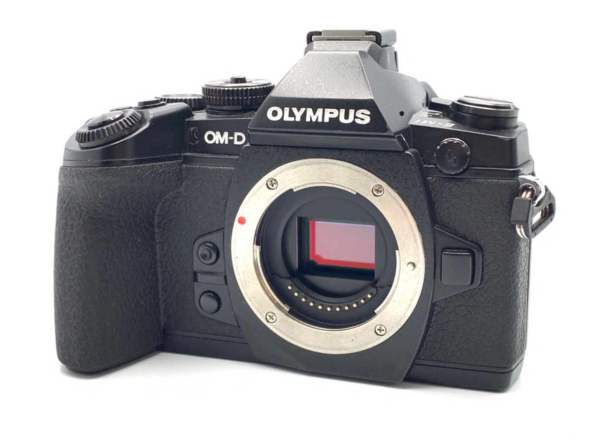 OLYMPUS E-PL1 ダブルズームキット（オマケ付き） Amazon | OLYMPUS マイクロ一眼 PEN E-PL1ダブルズームキット