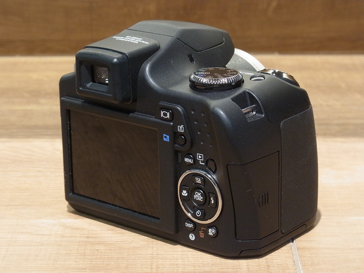 中古】オリンパス CAMEDIA SP-590UZ｜｜カメラのキタムラネット