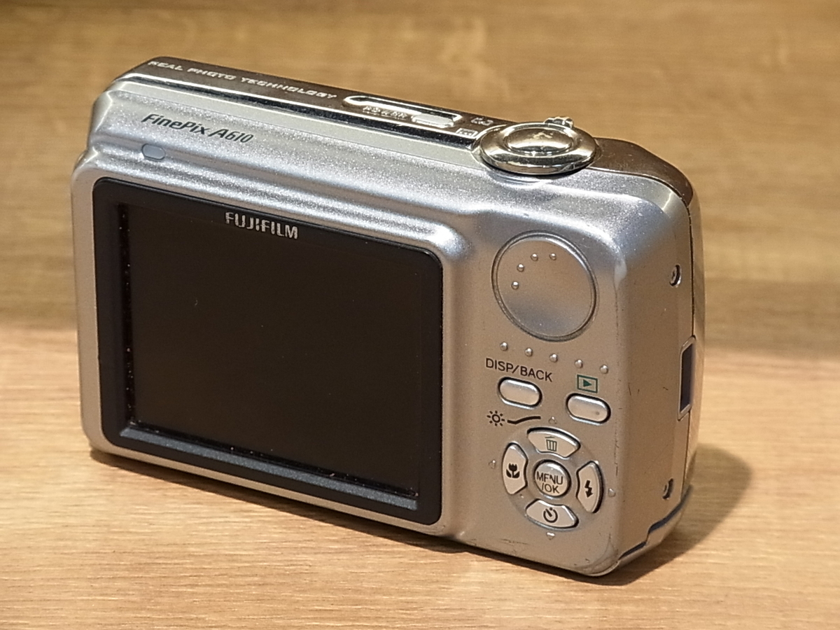 Finepix A610�y630����f�z