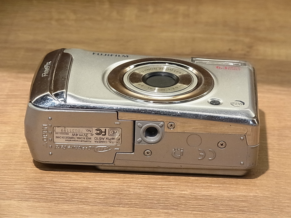 Finepix A610�y630����f�z