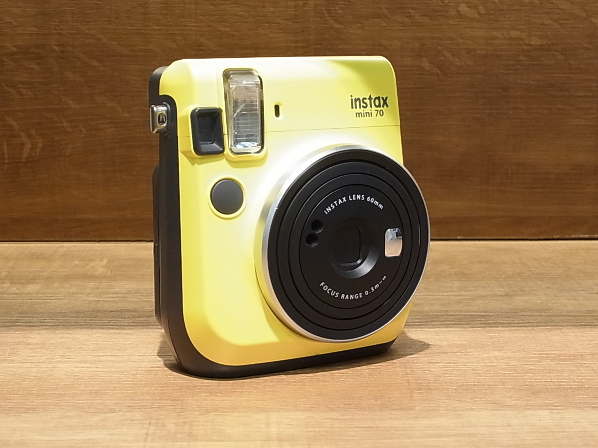 �g����h instax mini 70 ��۰